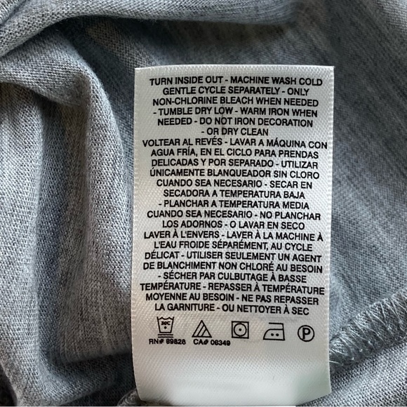 Jessica Simpson Women's Harlow Pocket Graphic Tee M NWT - Picture 13 of 17